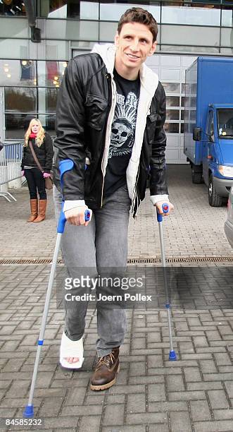 The injured soccer player Bastian Reinhardt of Hamburg is seen at the HSH Nordbank Arena on February 2, 2009 in Hamburg, Germany