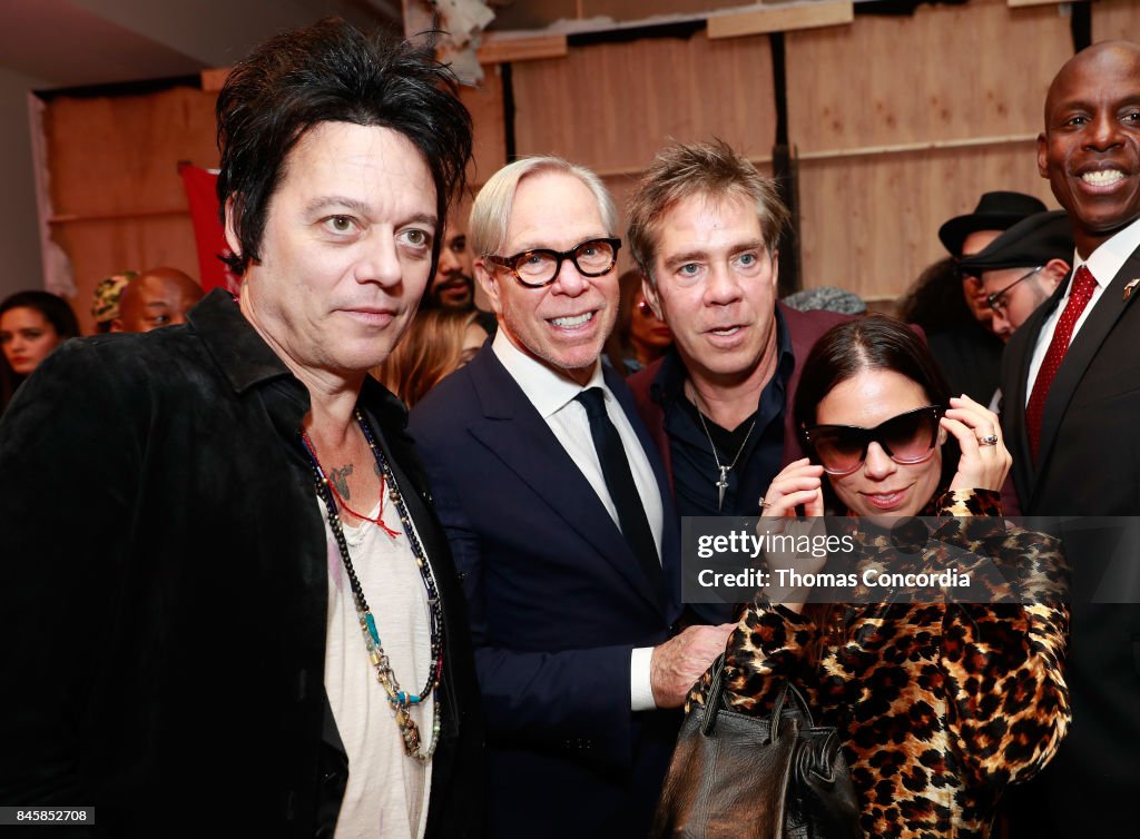Kia STYLE360 Hosts Andy Hilfiger Presents ARTISTIX By Greg Polisseni S/S '18
