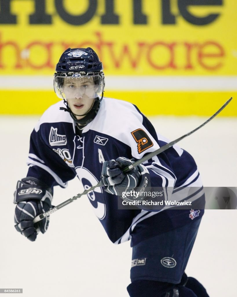 Cape Breton Screaming Eagles v Shawinigan Cataractes