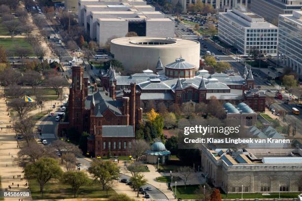 aerial of smithsonian castle - smithsonian institution stock pictures, royalty-free photos & images