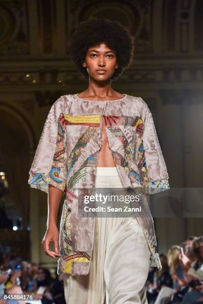 Model walks the runway at the Dennis Basso Spring/Summer 2018 Runway Show during New York Fashion Week at The Plaza Hotel on September 11, 2017 in...