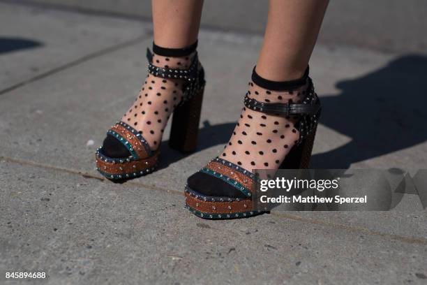 Alise Trautmane is seen attending Hakan Akkaya during New York Fashion Week wearing Zara, Narciss, Lanvin on September 11, 2017 in New York City.