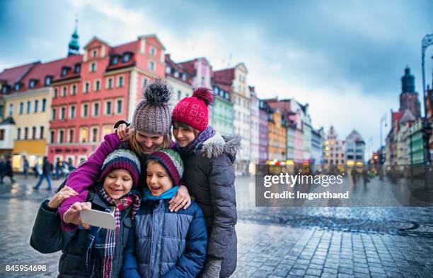 family sightseeing city of wroclaw in autumn - wroclaw autumn stock pictures, royalty-free photos & images