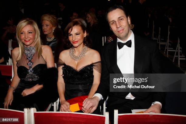 Monika Bacardi, Princesse Nina Irina Sturdza and Prince Stefan Dimitri Sturdza attend the French National Cancer Institute Fundraiser Gala Dinner...