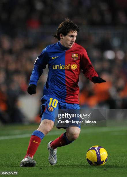 Lionel Messi of Barcelona controls the ball during the Copa del Rey quarter final second leg match between Barcelona and Espanyol at the Camp Nou...