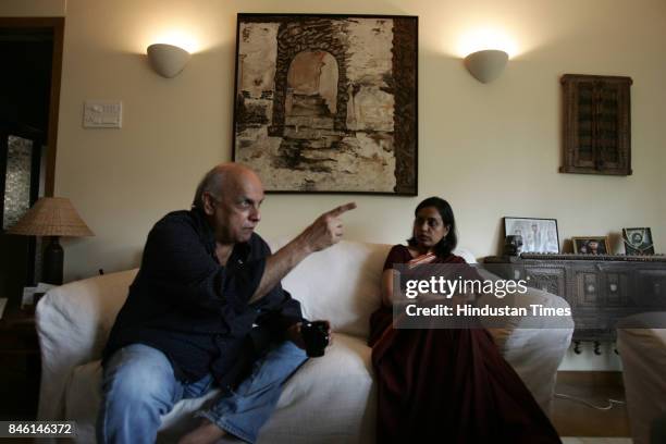 Rafique R 32 Shagufta Rafique Stock Photos, High-Res Pictures, and Images - Getty ...