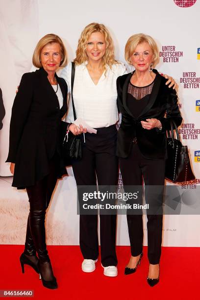 Jimmy Schmied, Veronica Ferres and Liz Mohn during the 'Unter deutschen Betten' premiere at Mathaeser Filmpalast on September 12, 2017 in Munich,...