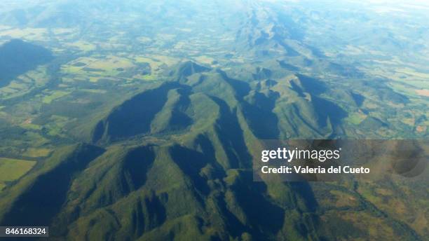 serra do roncador - hill range stock pictures, royalty-free photos & images