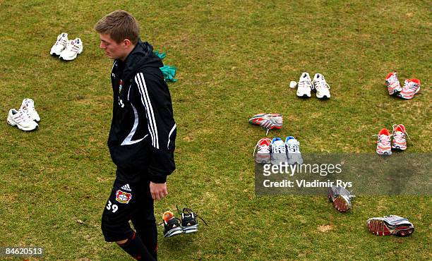 Newcomer Toni Kroos is seen during the Bayer 04 Leverkusen training session at the Bayer training facility on February 4, 2009 in Leverkusen, Germany.