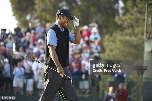 Tiger Woods victorious after birdie on No 17 during Saturday play at Torrey Pines GC. La Jolla, CA 6/14/2008 CREDIT: Fred Vuich