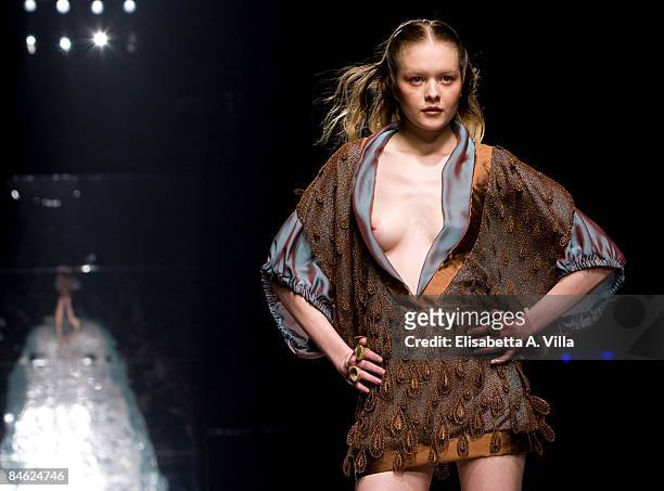 Model walks the runway during the Grimaldi Giardina Haute Couture Spring/Summer 2009 fashion show on February 2, 2009 in Rome, Italy.