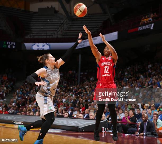 Ivory Latta of the Washington Mystics shoots the ball against the Minnesota Lynx in Game One of the Semifinals during the 2017 WNBA Playoffs on...