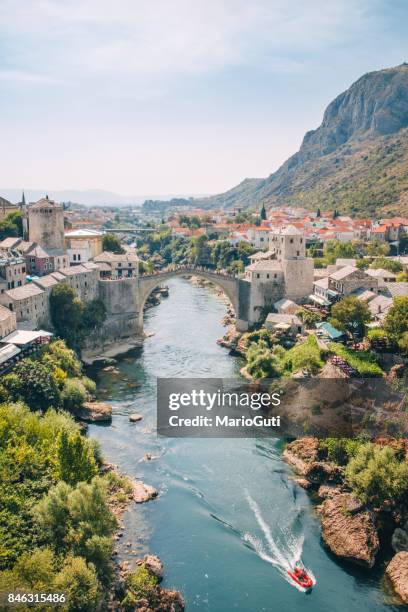 mostar, bosnien & herzegowina - mostar stock-fotos und bilder