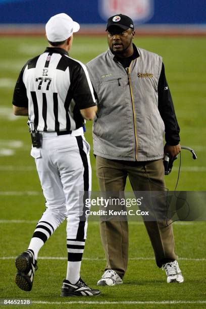Head coach Mike Tomlin of the Pittsburgh Steelers argues with referee Terry McAulay against the Arizona Cardinals during Super Bowl XLIII on February...