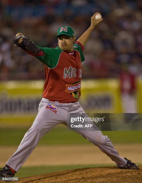 Pitcher Juan Peña of Venados de Mazatlan of Mexico pitches against the Tigres de Licey of the Dominican Republic during the Baseball Caribbean Series...