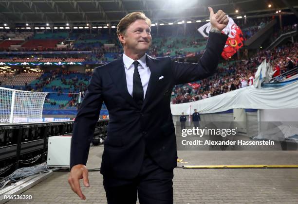 Ralph Hasenhüttl, head coach of Leipzig gesturesto the crowd before the UEFA Champions League group G match between RB Leipzig and AS Monaco at Red...