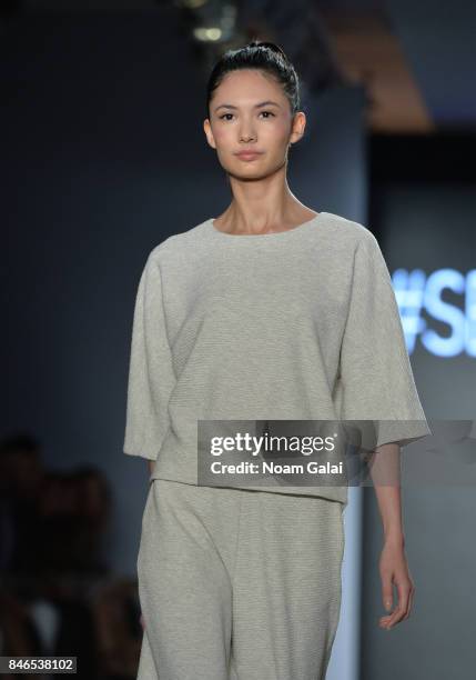 Model walks the runway at the Eva Longoria Collection fashion show during New York Fashion Week: Style360 at Metropolitan West on September 13, 2017...