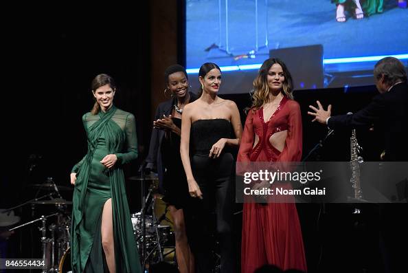 Models Livia Pillmann, Maria Borges, Sofia Resing, Barbara Fialho and