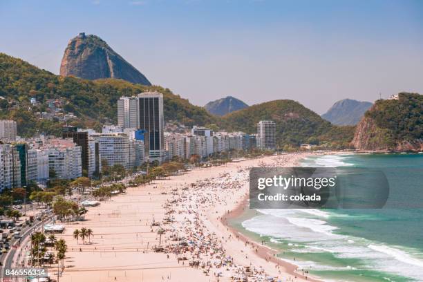 copacabana beach - sugar loaf stock-fotos und bilder