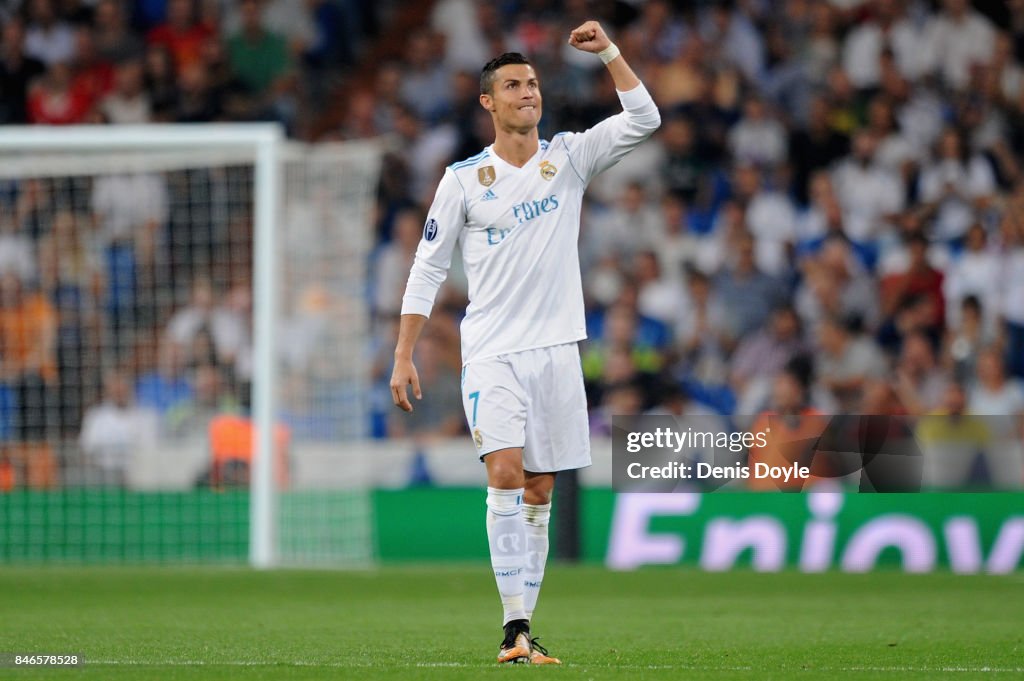 Real Madrid v APOEL Nikosia - UEFA Champions League