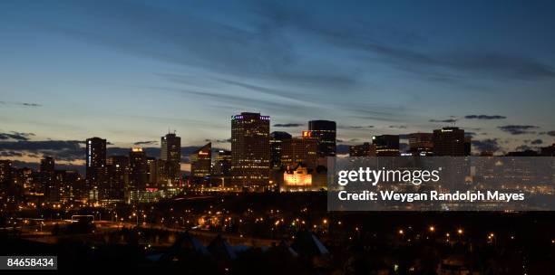 skyline of edmonton, alberta, canada at dusk - edmonton skyline stock pictures, royalty-free photos & images