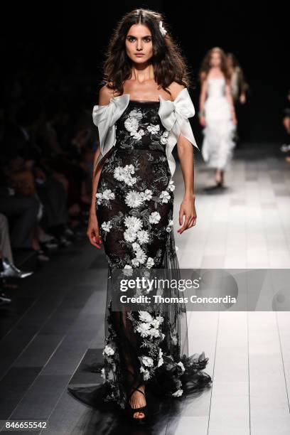 Blanca Padilla walks the runway wearing Marchesa Spring 2018 during New York Fashion Week on September 13, 2017 in New York City.