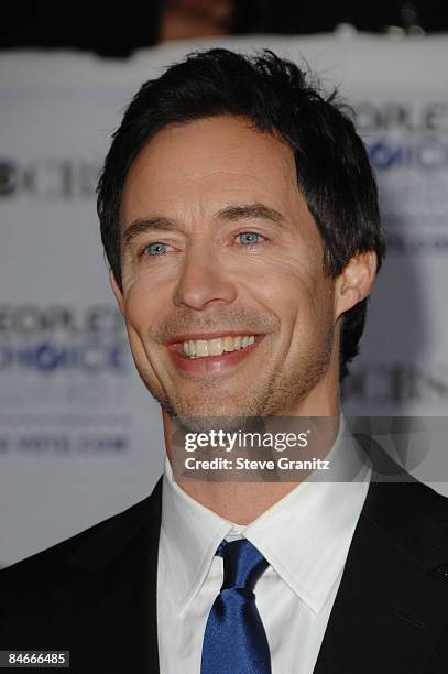 Actor Tom Cavanagh arrives at the 35th Annual People's Choice Awards held at the Shrine Auditorium on January 7, 2009 in Los Angeles, California.