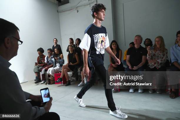 Models walk the runway during the Jia Liu fashion show during New York Fashion Week: The Shows at Gallery 2, Skylight Clarkson Sq on September 13,...