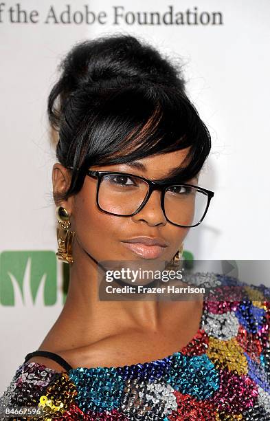 Actress Simone Battle arrives at the 5th Annual Peapod Foundation Benefit Concert held on February 5, 2009 at the Conga Club at LA Live, Downtown Los...