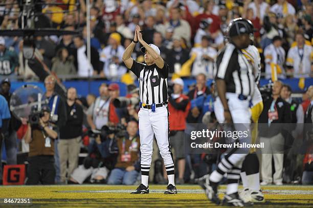 February 1: Referee Terry McAuley signals for a safety in the game between the Arizona Cardinals and Pittsburgh Steelers during Super Bowl XLIII on...