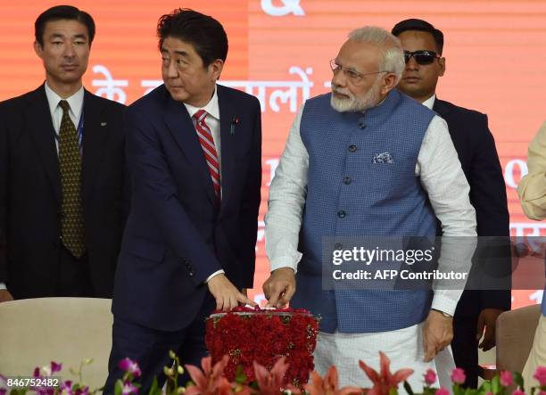 Modi Switch 285 Breaker Switch Stock Photos, High-Res Pictures, and Images - Getty ...