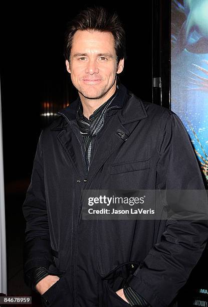 Actor Jim Carrey attends the premiere of "Under the Sea 3-D" at IMAX Theater at the California Science Center on February 5, 2009 in Los Angeles,...