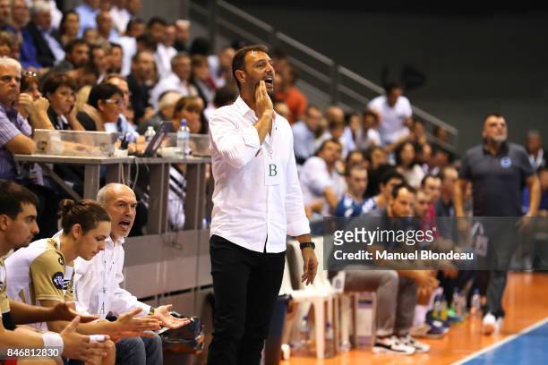 Head coach Jerome Fernandez of Aix during Lidl Star Ligue match between Fenix Toulouse and Pays D'aix Universite Club on September 13, 2017 in...