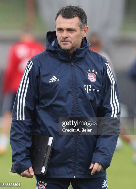 Assisent coach Willy Sagnol of FC Bayern Muenchen is pictured during a training session at the club's Saebener Strasse training ground on September...