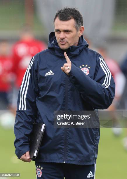 Assisent coach Willy Sagnol of FC Bayern Muenchen is pictured during a training session at the club's Saebener Strasse training ground on September...