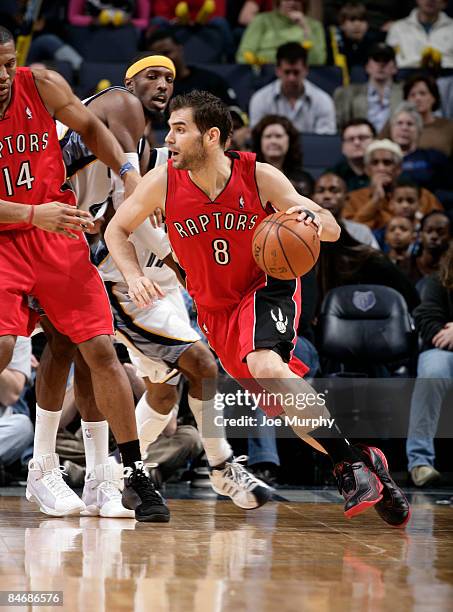 Jose Calderon of the Toronto Raptors drives in a game against the Memphis Grizzlies on February 7, 2009 at FedExForum in Memphis, Tennessee. NOTE TO...