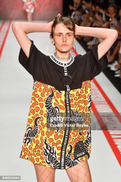 Model walks the runway at the DB Berdan show during Mercedes-Benz Istanbul Fashion Week September 2017 at Zorlu Center on September 14, 2017 in...