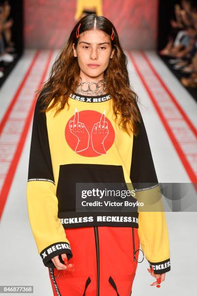 Model walks the runway at the DB Berdan show during Mercedes-Benz Istanbul Fashion Week September 2017 at Zorlu Center on September 14, 2017 in...