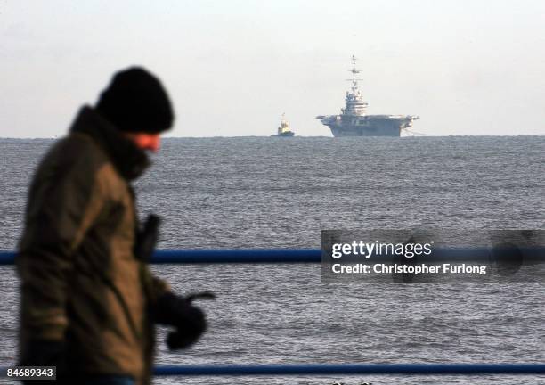 The redundant asbestos-contaminated French aircraft carrier The Clemenceau arrives in Hartlepool Bay to be dismantled on February 8, 2009 in...