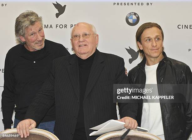 British rock musician Roger Waters, the former president of the Soviet Union Mikhail Gorbachev and director and founder of "Peace One Day" Jeremy...