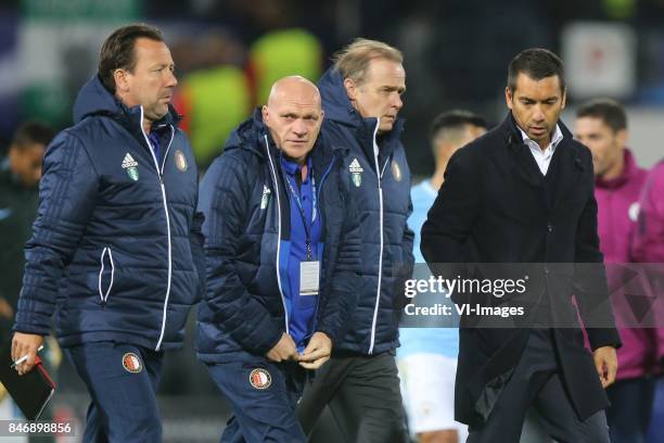 Assistant trainer Jean-Paul van Gastel of Feyenoord, assistant trainer Jan Wouters of Feyenoord, coach Giovanni van Bronckhorst during the UEFA...