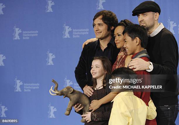 Mexican actor Gael Garcia Bernal, Filipino actress Marife Necesito, child actors Jan Nicdao, Sophie Nyweide, Martin Delos Santos and Swedish director...