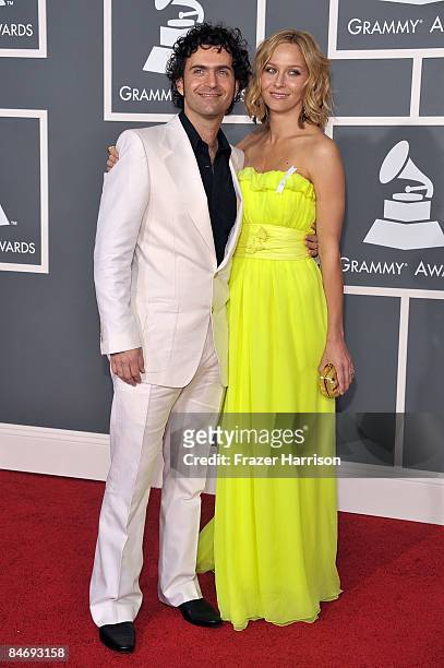 Musician Dweezil Zappa and wife Lauren Knudsen arrive at the 51st Annual Grammy Awards held at the Staples Center on February 8, 2009 in Los Angeles,...