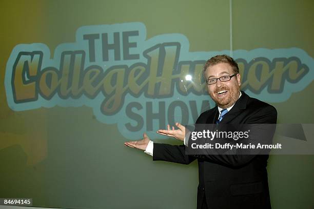 Sam Riach Sam Reich Photos and Premium High Res Pictures - Getty Images