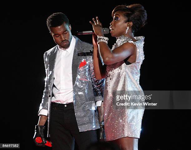 Singers Kanye West and Estelle perform during the 51st Annual Grammy Awards held at the Staples Center on February 8, 2009 in Los Angeles, California.