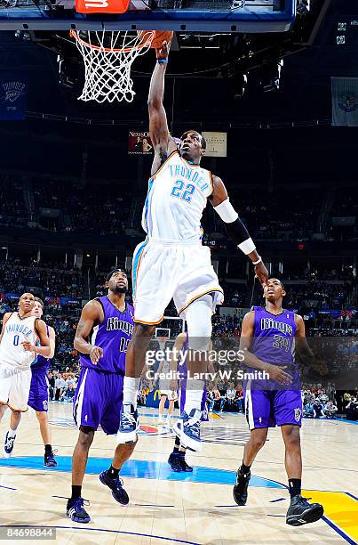 Jeff Green of the Oklahoma City Thunder goes up for a slam dunk against the Sacramento Kings at the Ford Center on February 8, 2009 in Oklahoma City,...