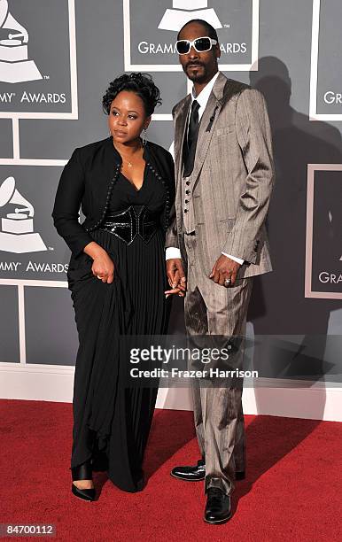 Rapper Snoop Dogg and wife Shante Broadus arrive at the 51st Annual Grammy Awards held at the Staples Center on February 8, 2009 in Los Angeles,...