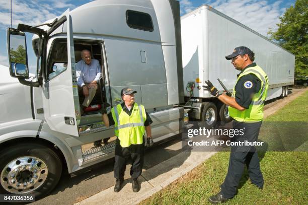 Fmcsa Inspection 101 Federal Motor Carrier Safety Administration Stock Photos, High-Res ...