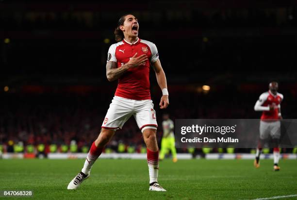 Hector Bellerin of Arsenal celebrates scoring the 3rd arsenal goal during the UEFA Europa League group H match between Arsenal FC and 1. FC Koeln at...