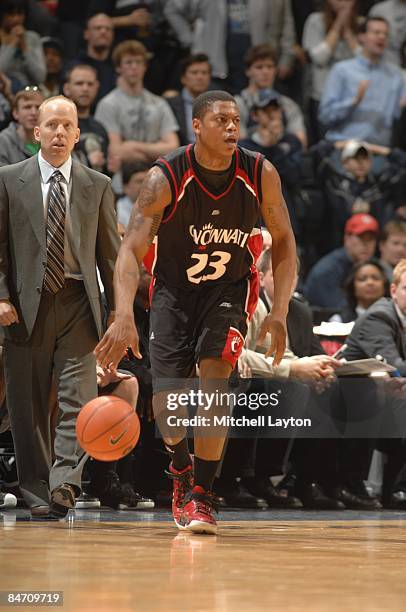 Alvin Rochell Mitchell Renton Alvin Mitchell of the Cincinnati Bearcats dribbles the ball during a ...